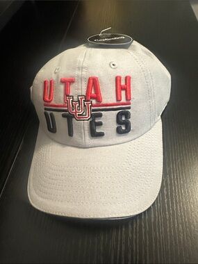Utah Utes Embroidered Baseball Cap in Light Gray and Red